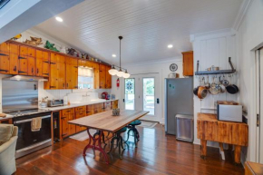 Lewisburg Home with City Park Views Near Downtown!